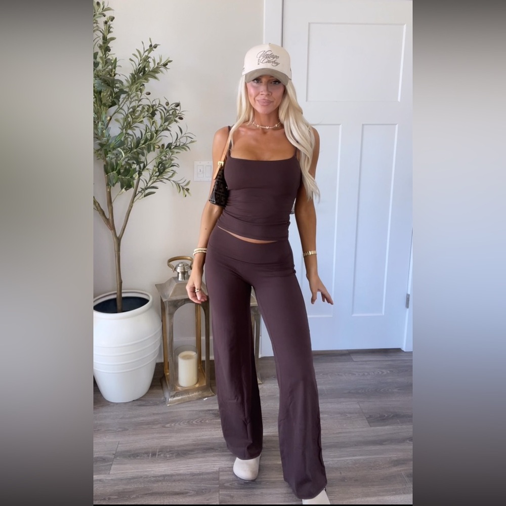 New Brown Padded tank top & Wide-Leg Pants Set